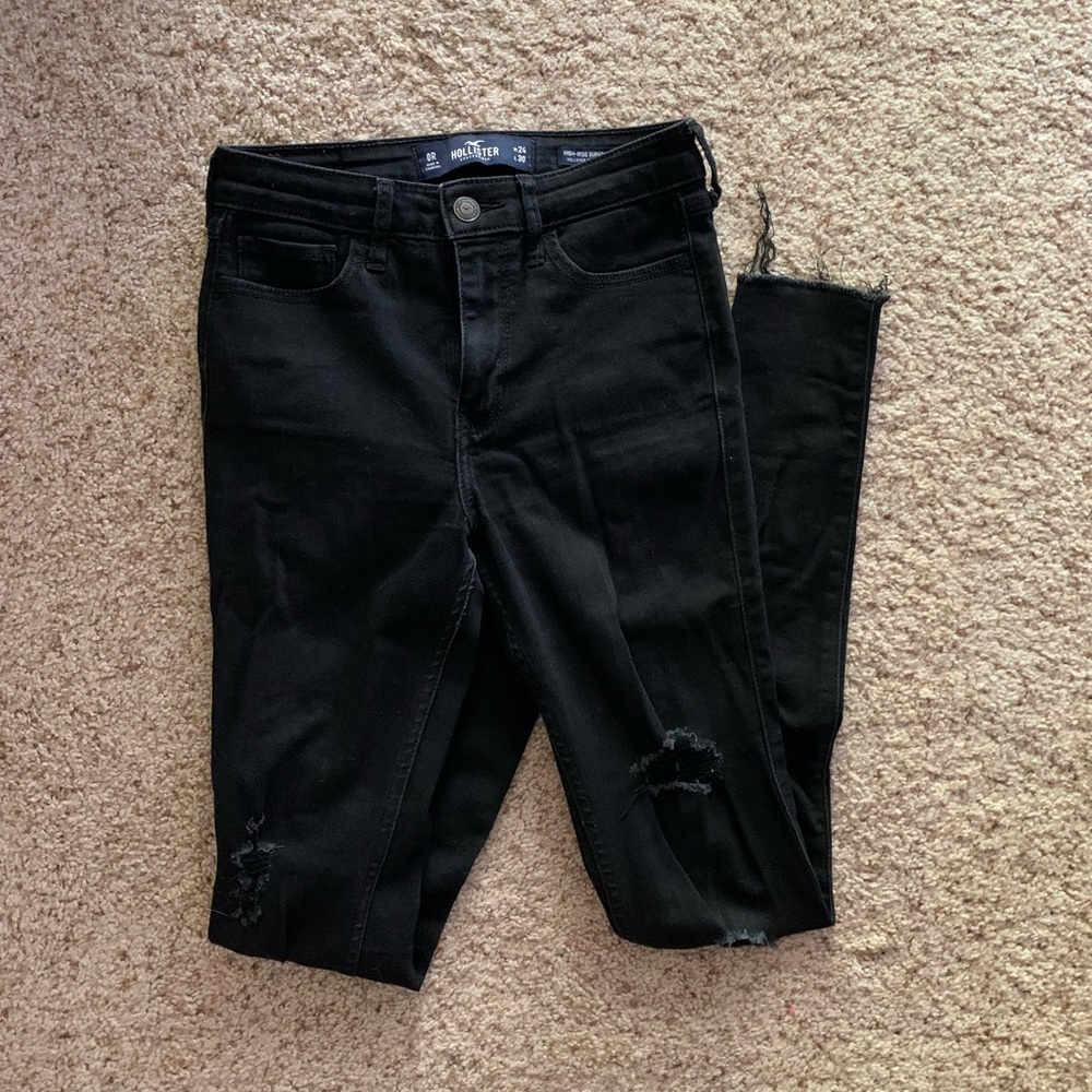 Hollister Ripped Skinny Jeans